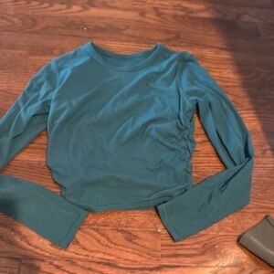 Long sleeve Lululemon shirt